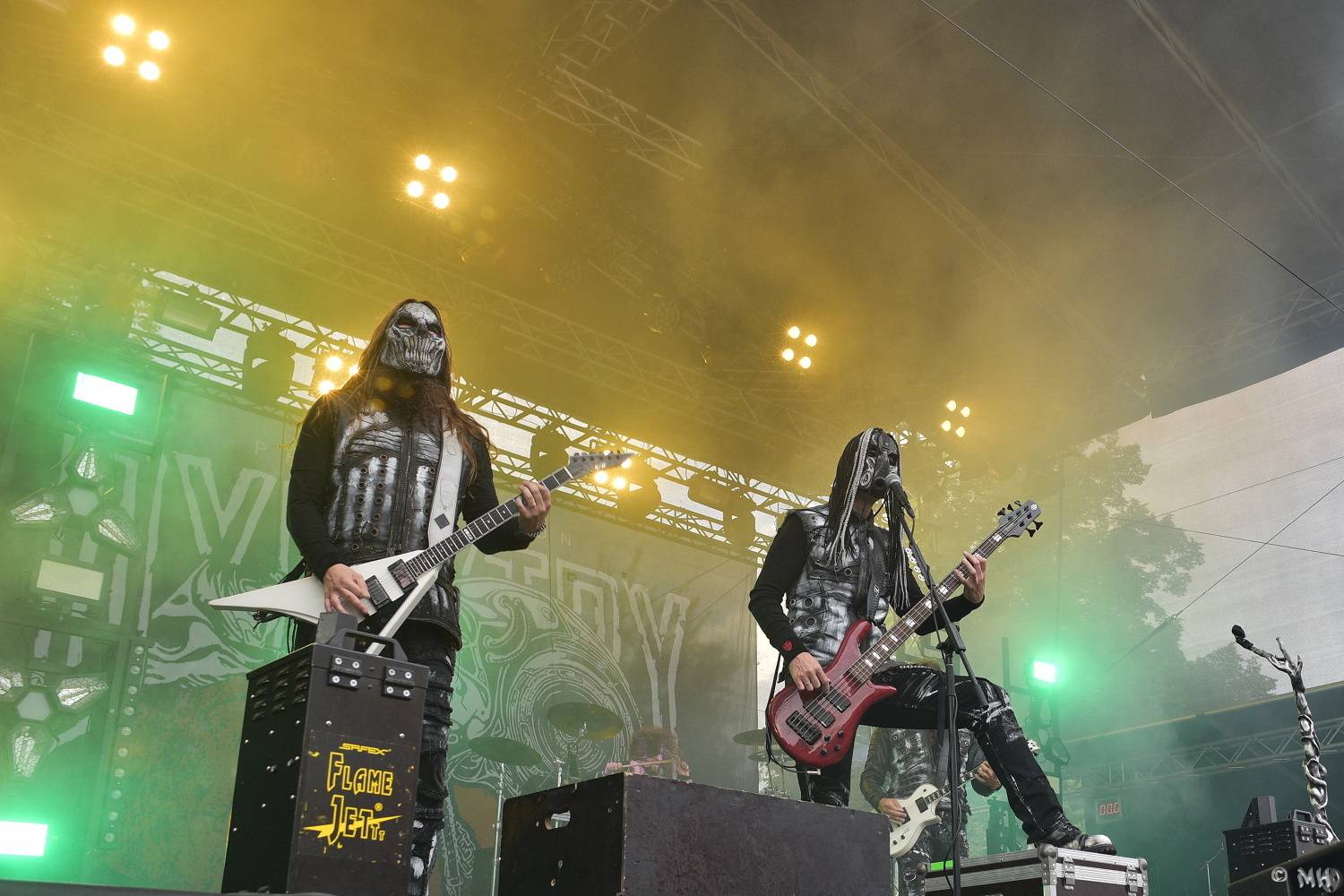 Večer ve znameni metalu. V Plzni zahráli Doga, Dymytry a Harlej