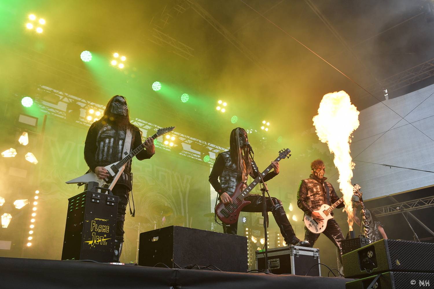 Večer ve znameni metalu. V Plzni zahráli Doga, Dymytry a Harlej