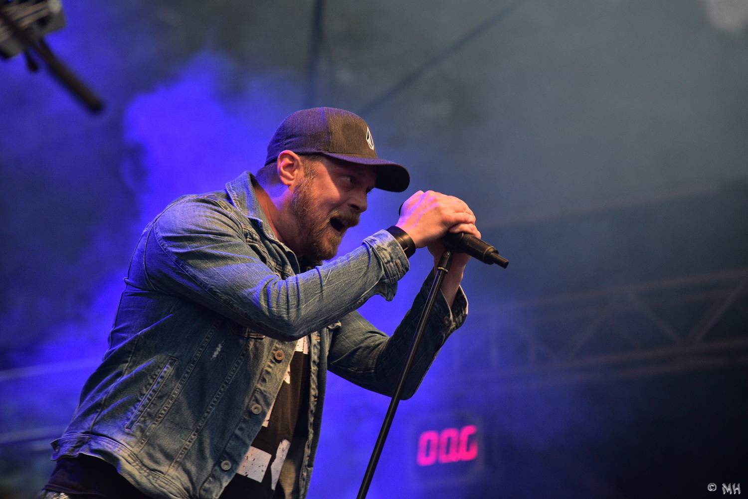 Večer ve znameni metalu. V Plzni zahráli Doga, Dymytry a Harlej