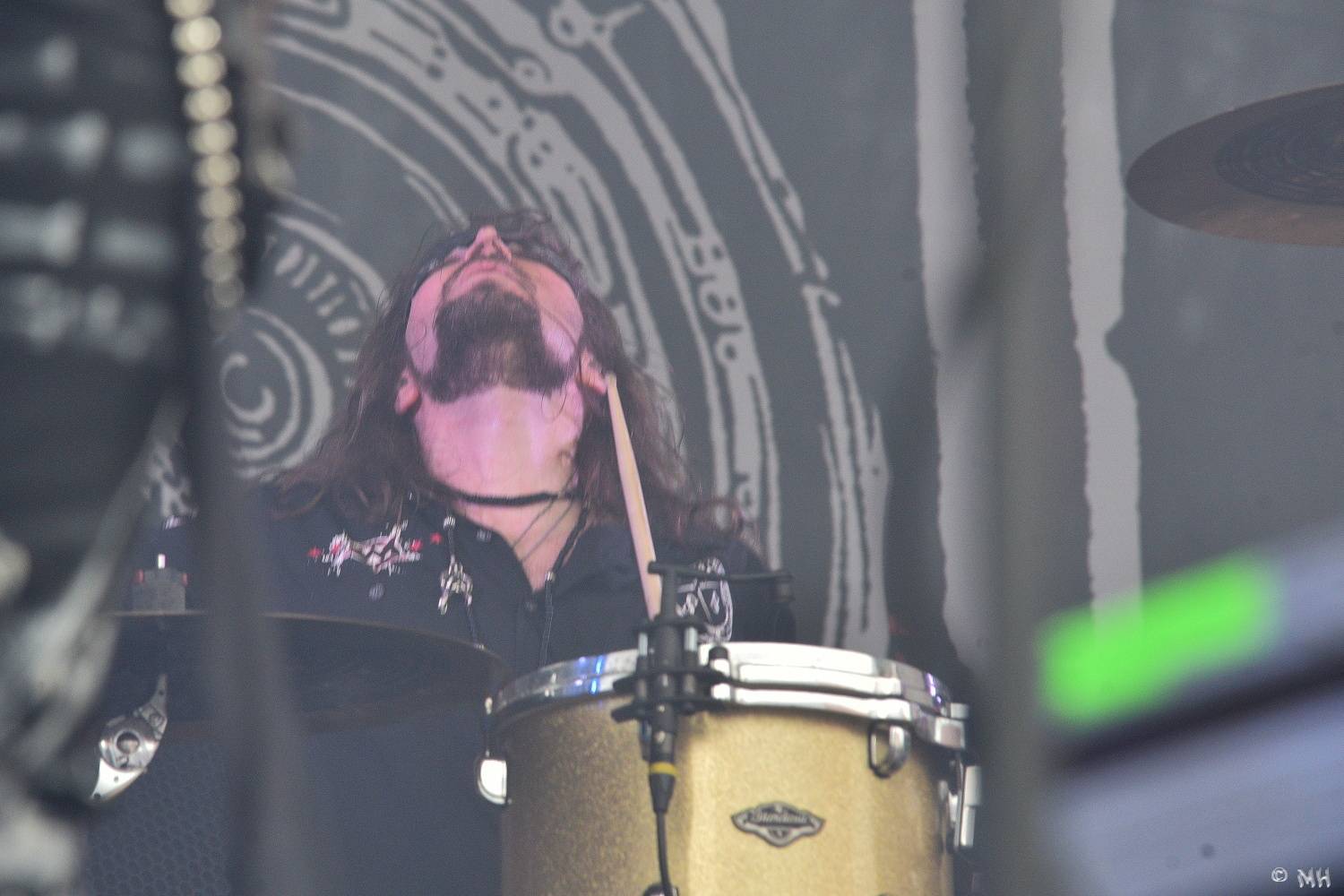 Večer ve znameni metalu. V Plzni zahráli Doga, Dymytry a Harlej