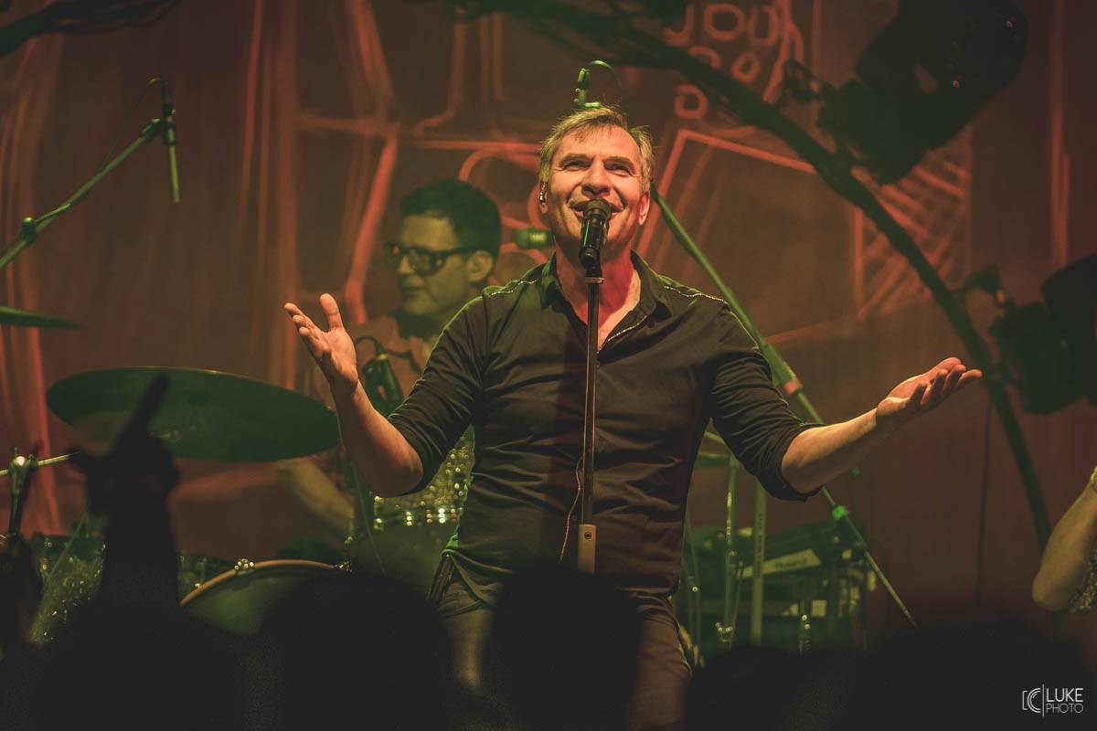 Letní parket ve Výravě s Mig 21 a Mirai doslova vřel. Nechyběly ohně, hořící paličky nebo létající kalhotky