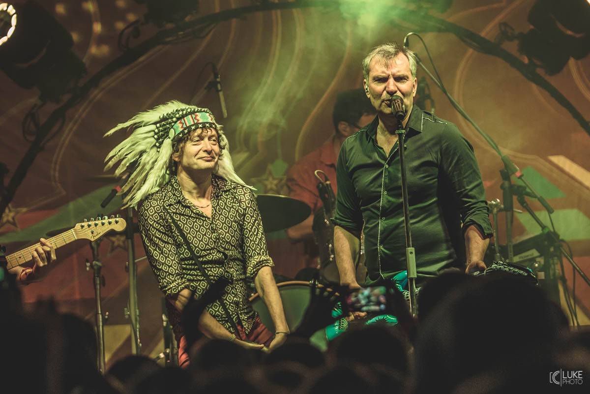 Letní parket ve Výravě s Mig 21 a Mirai doslova vřel. Nechyběly ohně, hořící paličky nebo létající kalhotky