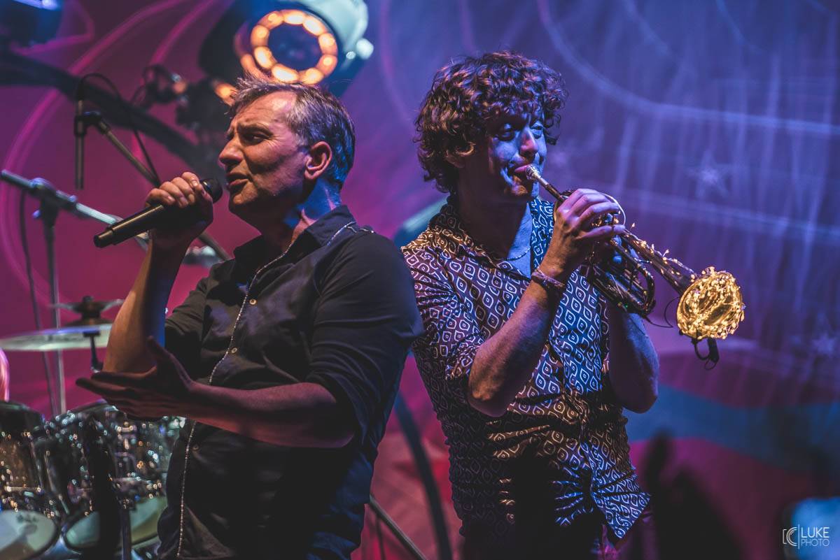 Letní parket ve Výravě s Mig 21 a Mirai doslova vřel. Nechyběly ohně, hořící paličky nebo létající kalhotky