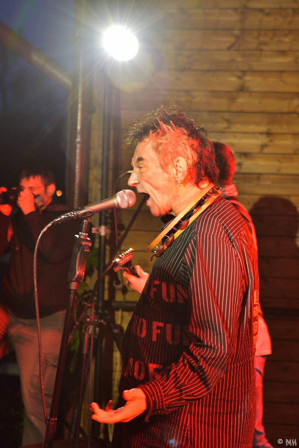 Pořádný kotel i pogování o sto šest. Plexis to rozjeli v Tachově