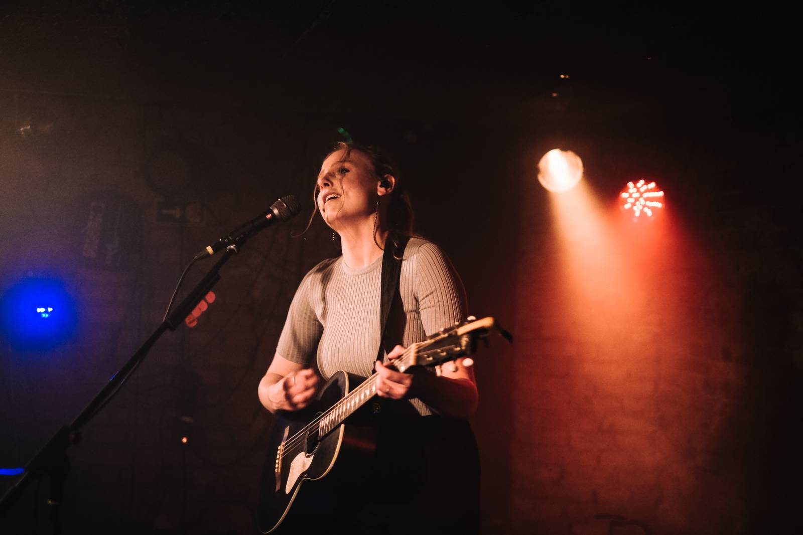 Tereza Balonová pokřtila debutové album, jeho kmotry se stali Pokáč a Kateřina Marie Tichá