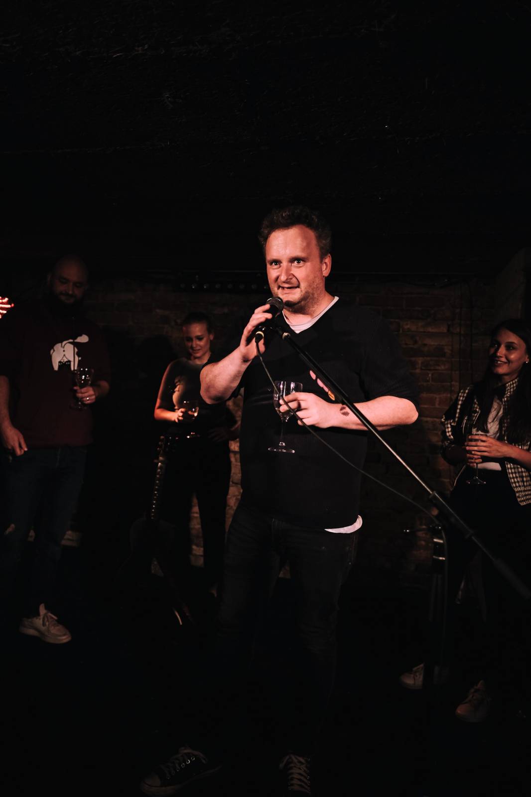 Tereza Balonová pokřtila debutové album, jeho kmotry se stali Pokáč a Kateřina Marie Tichá