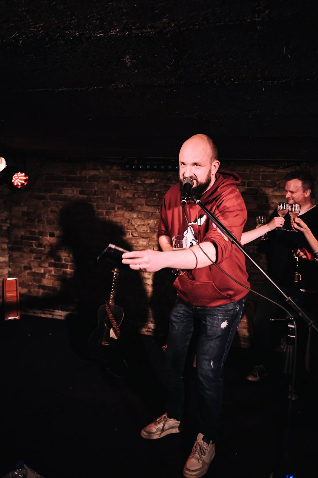 Tereza Balonová pokřtila debutové album, jeho kmotry se stali Pokáč a Kateřina Marie Tichá