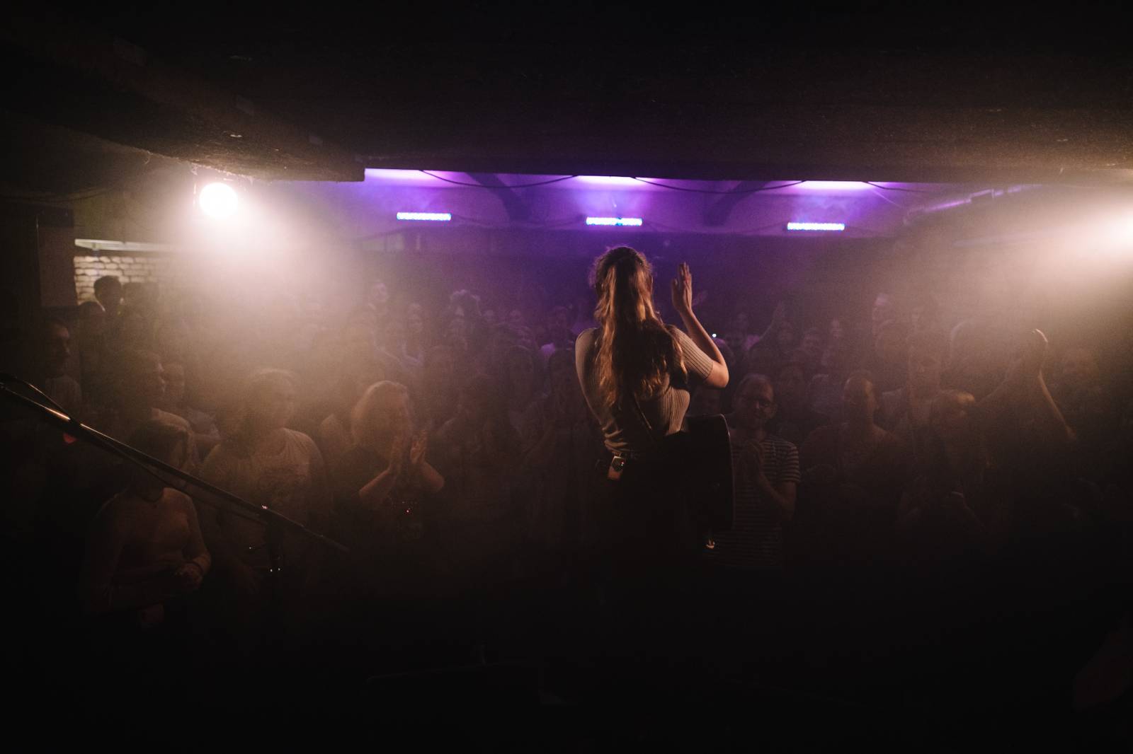 Tereza Balonová pokřtila debutové album, jeho kmotry se stali Pokáč a Kateřina Marie Tichá