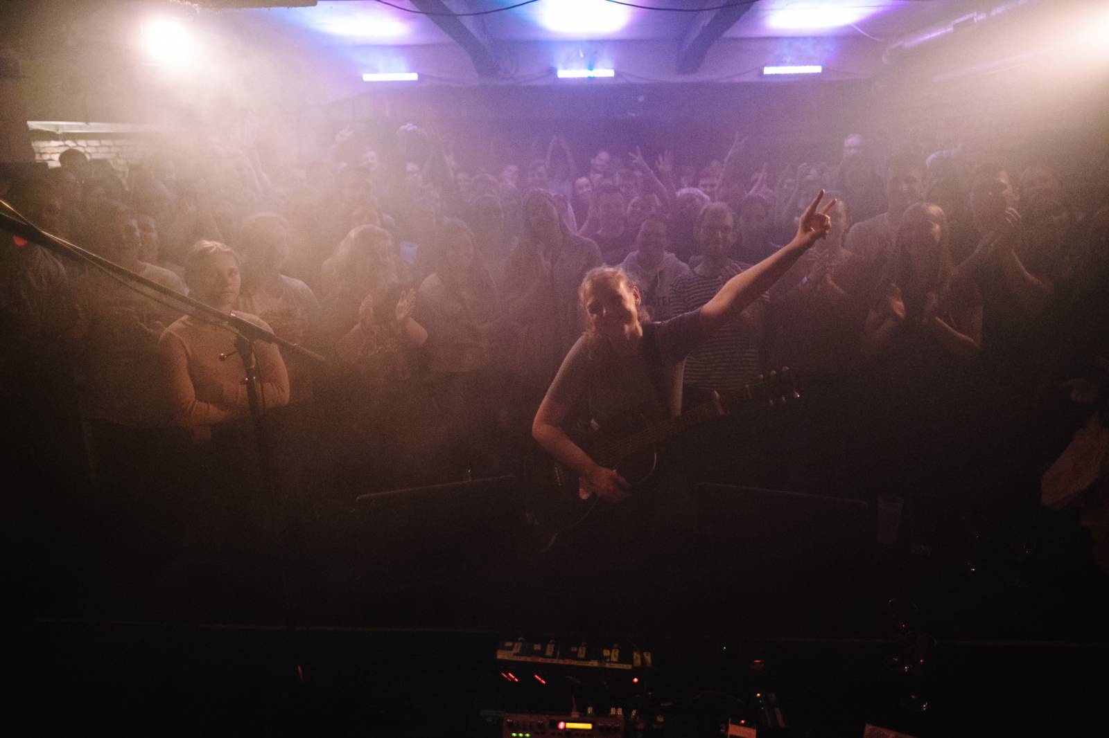 Tereza Balonová pokřtila debutové album, jeho kmotry se stali Pokáč a Kateřina Marie Tichá