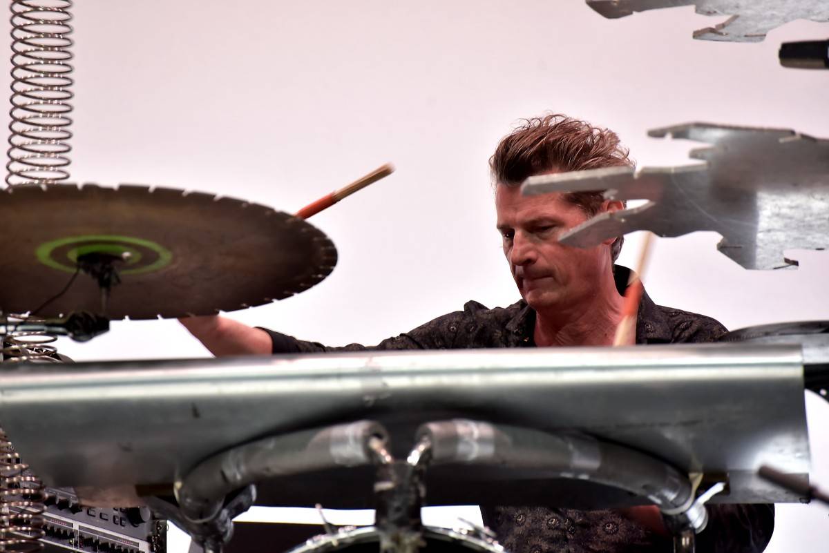 Einstürzende Neubauten po dvouletém odkladu konečně zahráli v Praze