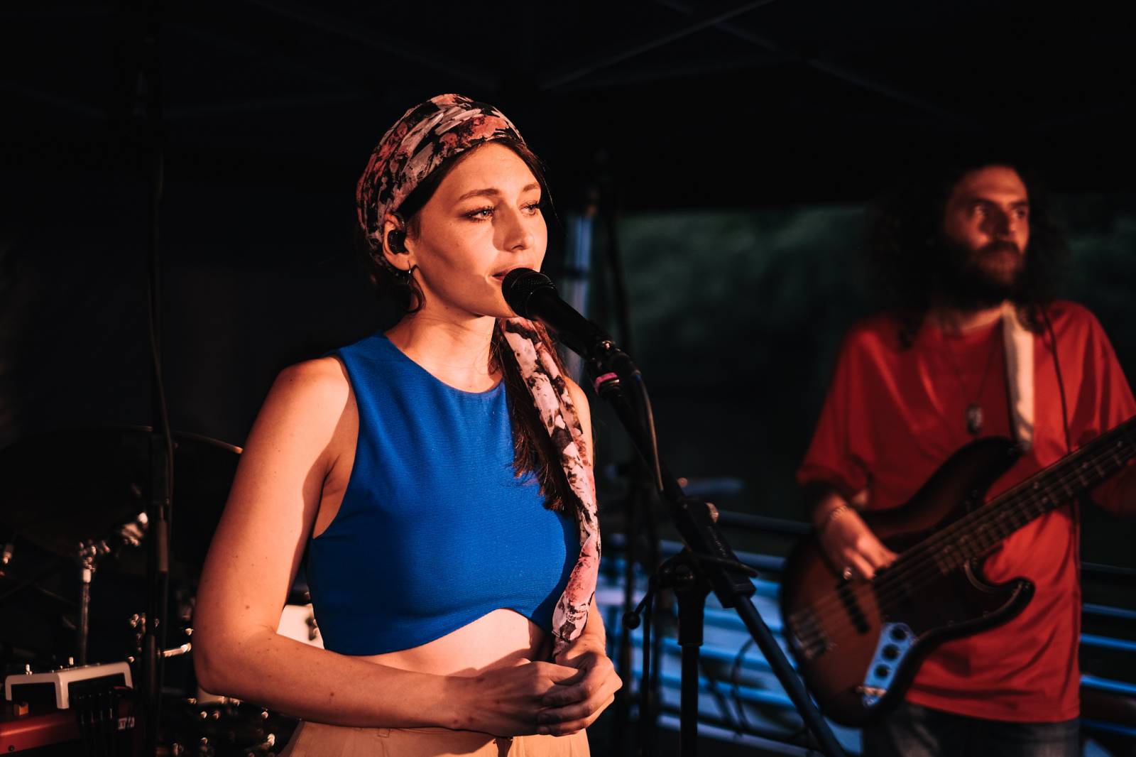 Kateřina Marie Tichá s Bandjeez zazpívali fanouškům na Vltavě, potěšili i novými písněmi