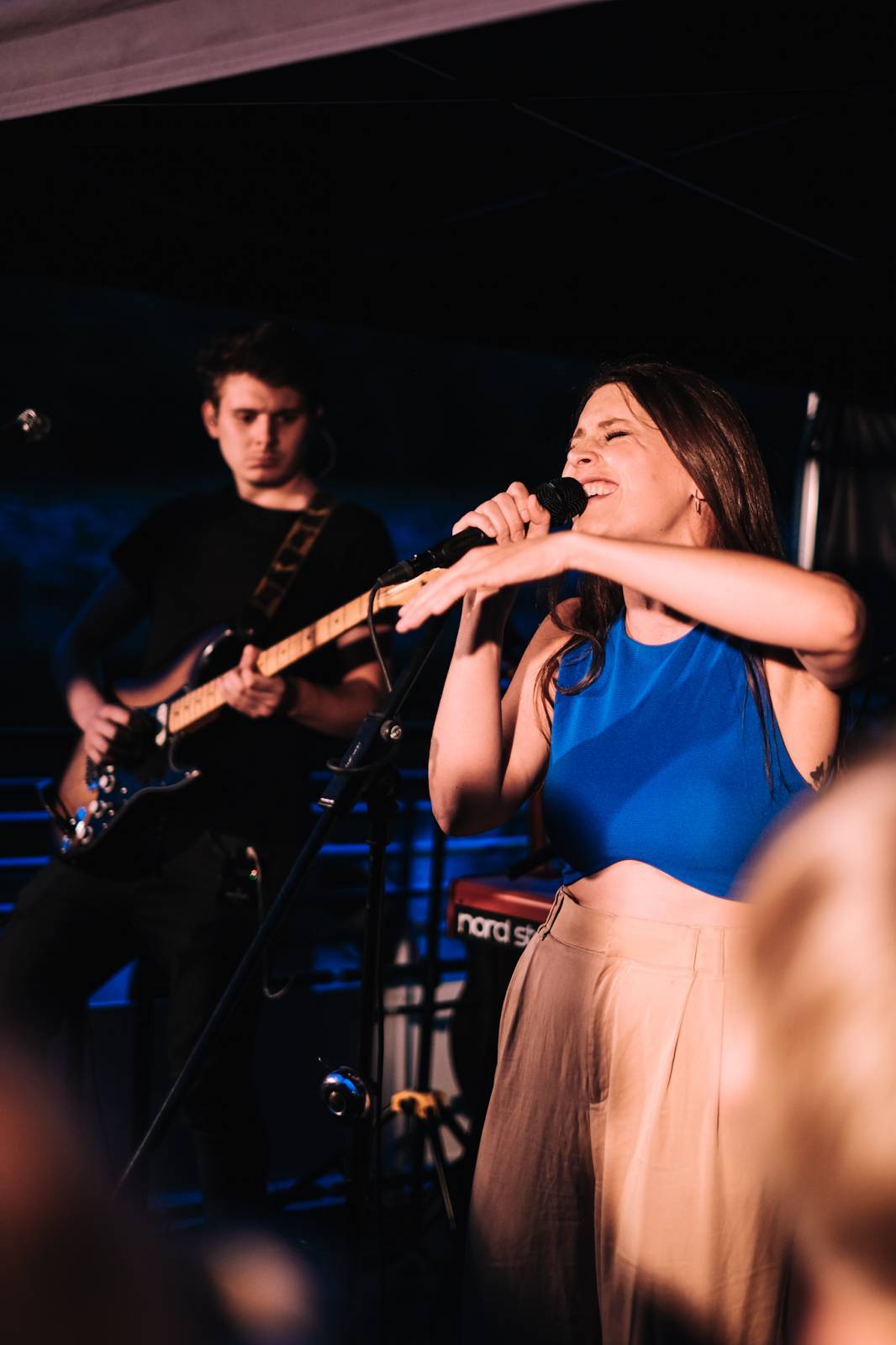 Kateřina Marie Tichá s Bandjeez zazpívali fanouškům na Vltavě, potěšili i novými písněmi