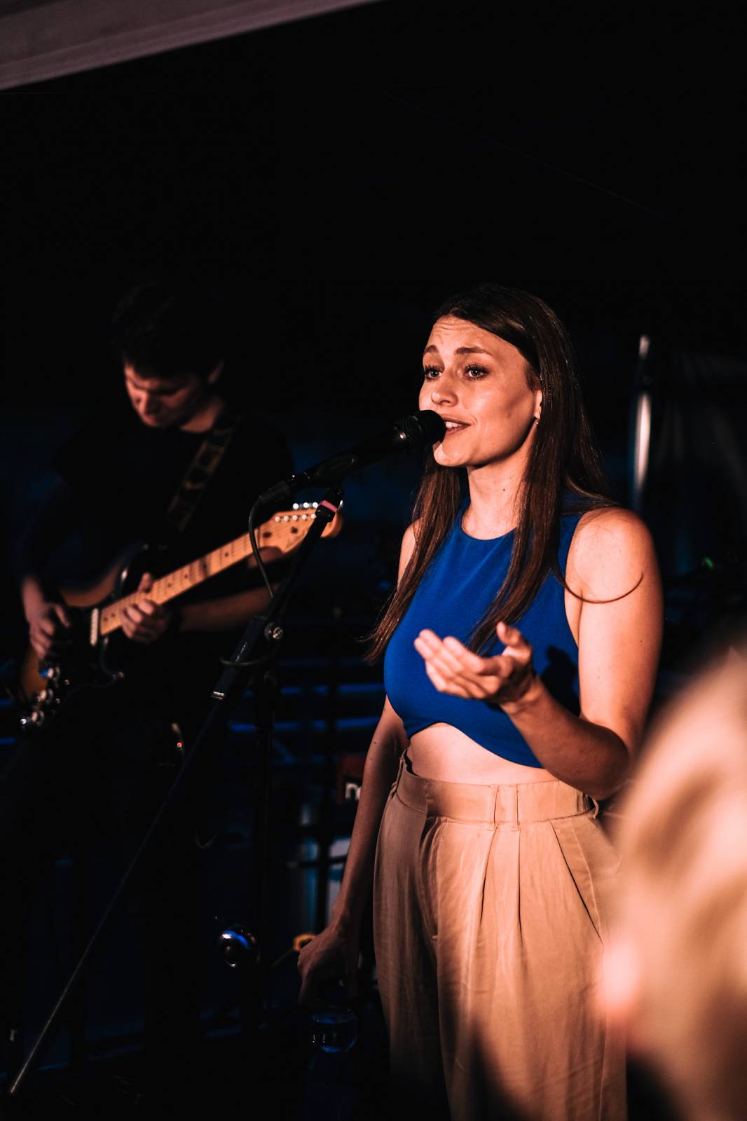 Kateřina Marie Tichá s Bandjeez zazpívali fanouškům na Vltavě, potěšili i novými písněmi