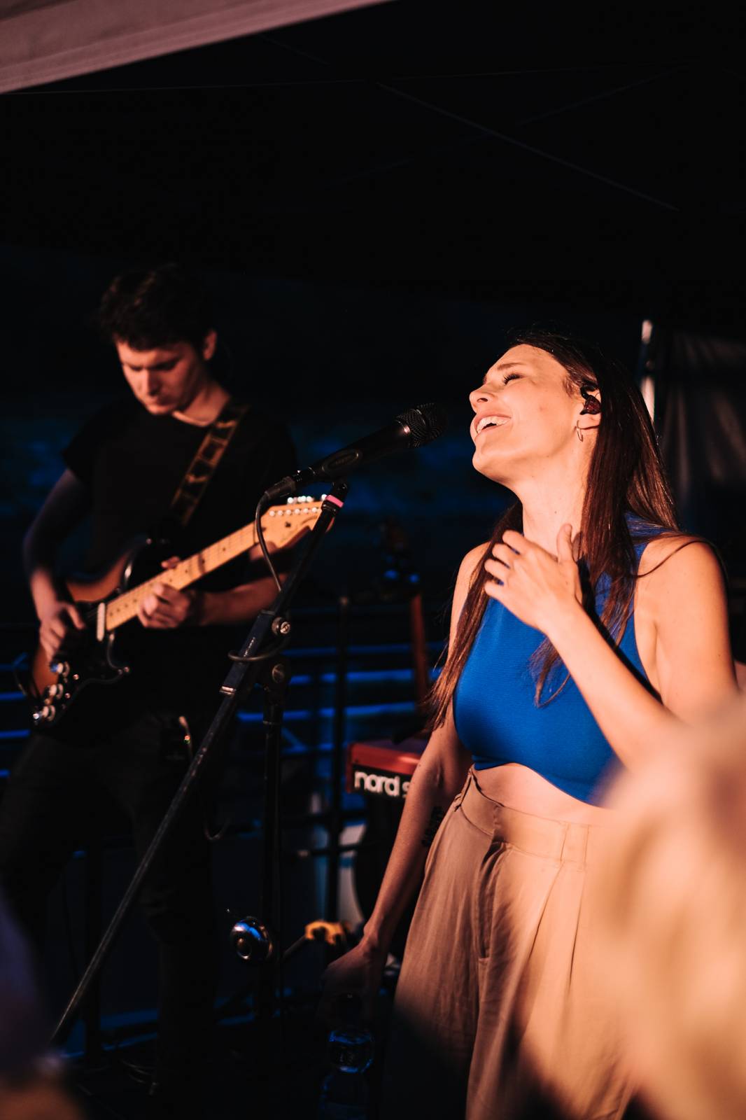 Kateřina Marie Tichá s Bandjeez zazpívali fanouškům na Vltavě, potěšili i novými písněmi