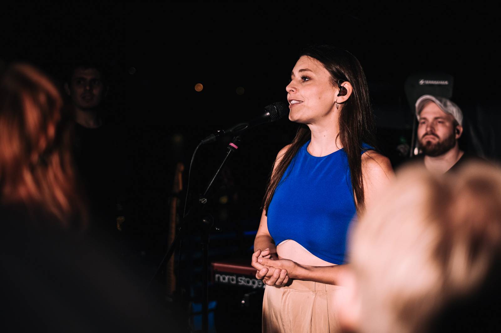 Kateřina Marie Tichá s Bandjeez zazpívali fanouškům na Vltavě, potěšili i novými písněmi