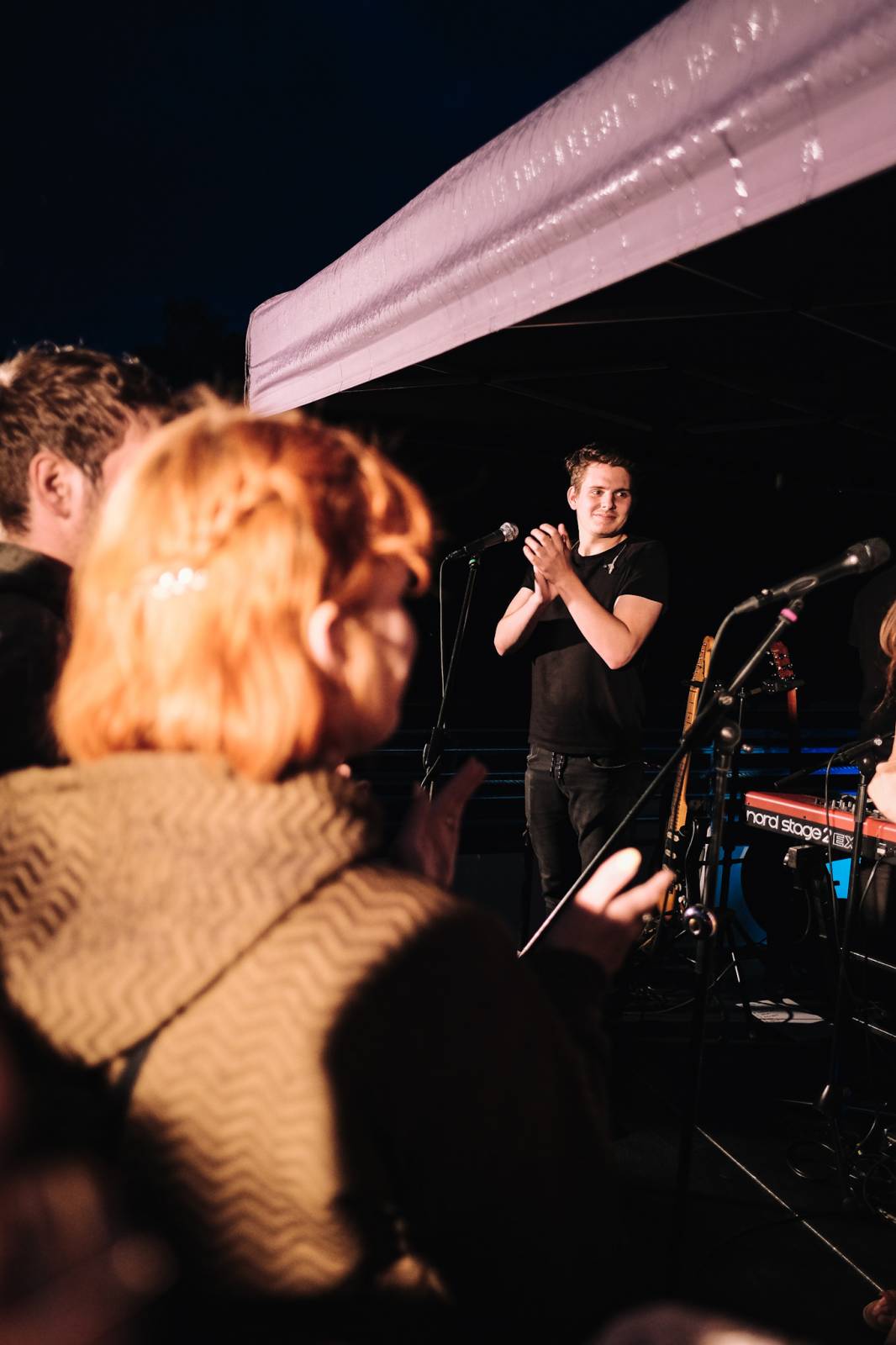 Kateřina Marie Tichá s Bandjeez zazpívali fanouškům na Vltavě, potěšili i novými písněmi