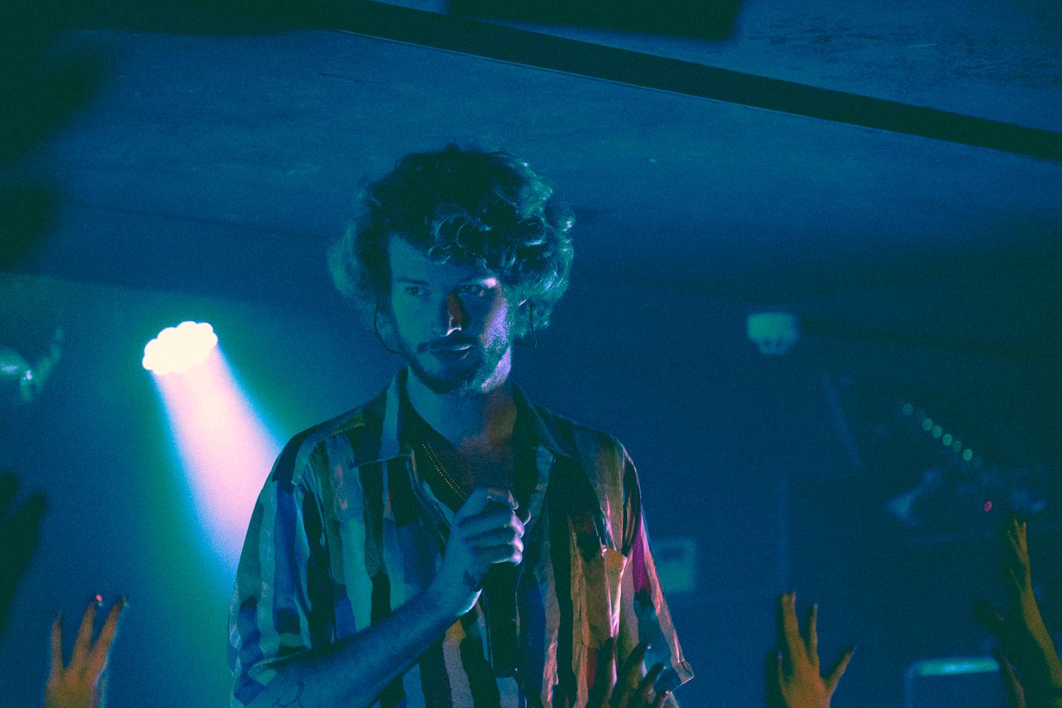 Pulzující trap, který cvičil s publikem. Yung Gravy dorazil do Prahy