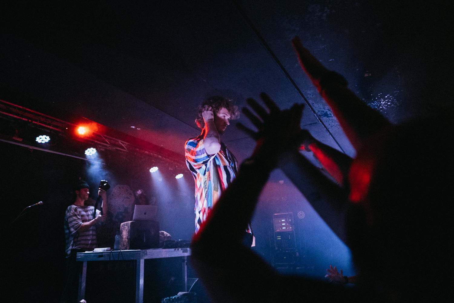 Pulzující trap, který cvičil s publikem. Yung Gravy dorazil do Prahy