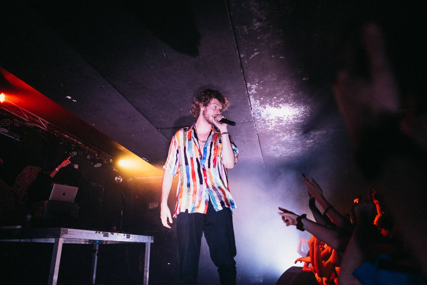 Pulzující trap, který cvičil s publikem. Yung Gravy dorazil do Prahy