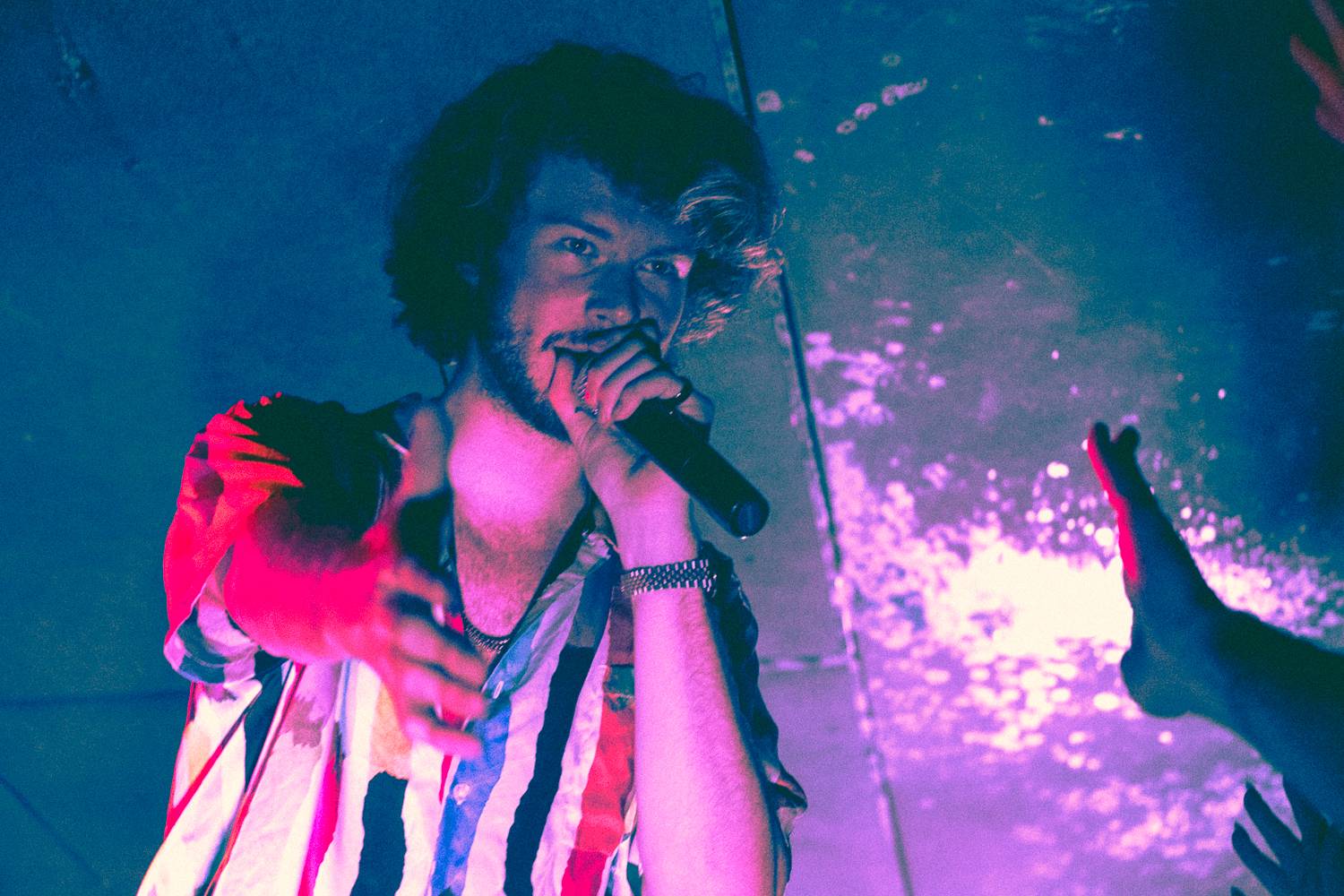 Pulzující trap, který cvičil s publikem. Yung Gravy dorazil do Prahy