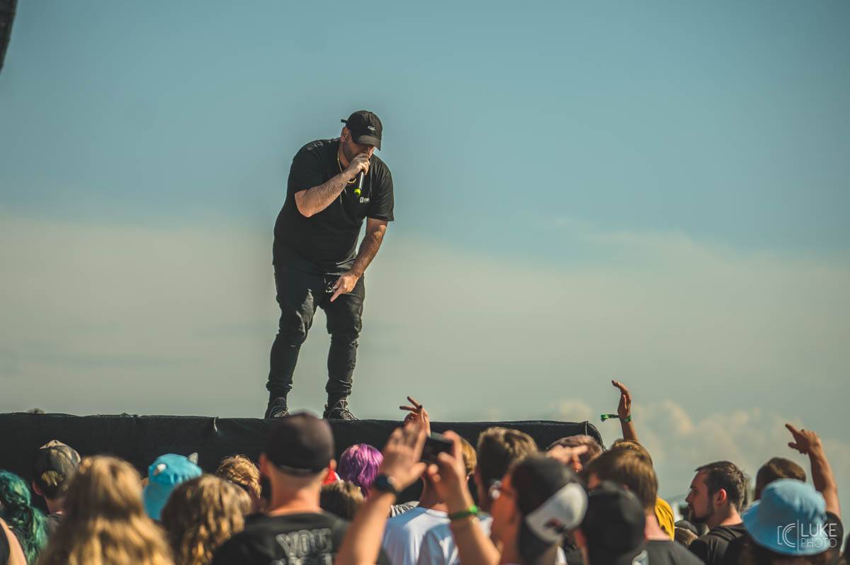 Druhý den Rock For People nabídl Skillet, Royal Blood, Neck Deep i Enter Shikari