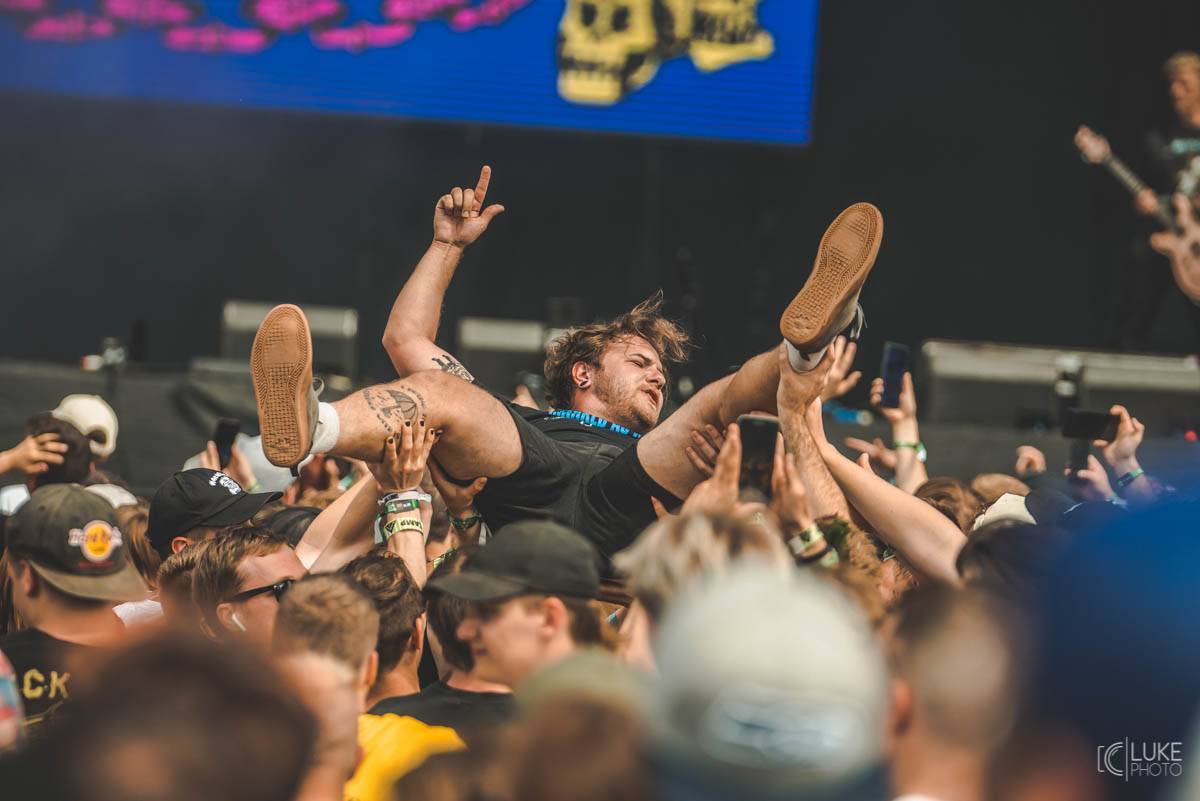 Druhý den Rock For People nabídl Skillet, Royal Blood, Neck Deep i Enter Shikari