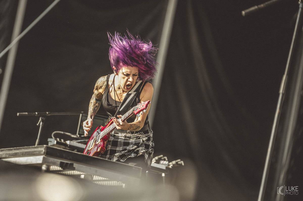 Druhý den Rock For People nabídl Skillet, Royal Blood, Neck Deep i Enter Shikari