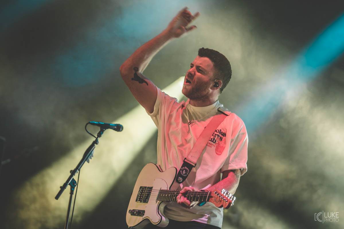 Druhý den Rock For People nabídl Skillet, Royal Blood, Neck Deep i Enter Shikari