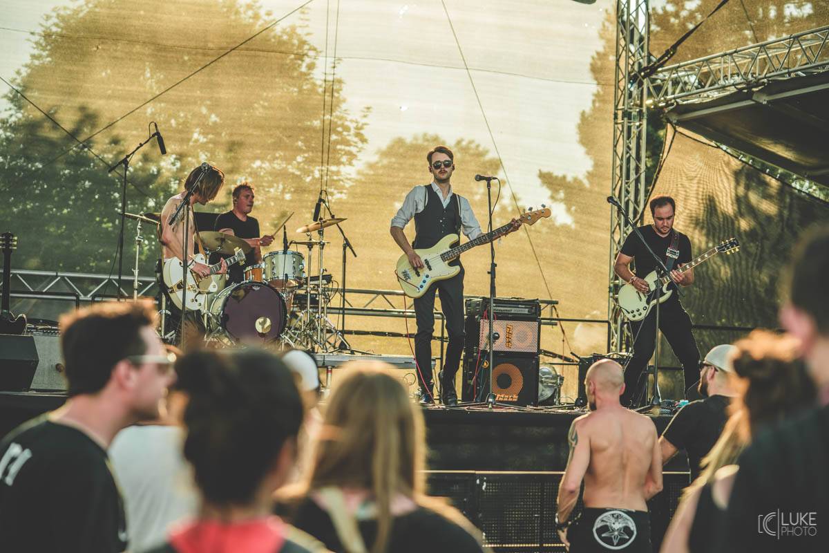 Druhý den Rock For People nabídl Skillet, Royal Blood, Neck Deep i Enter Shikari