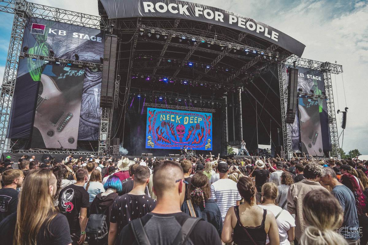 Druhý den Rock For People nabídl Skillet, Royal Blood, Neck Deep i Enter Shikari