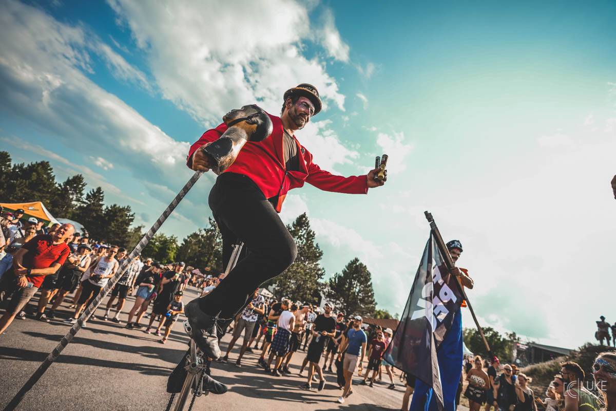 Druhý den Rock For People nabídl Skillet, Royal Blood, Neck Deep i Enter Shikari