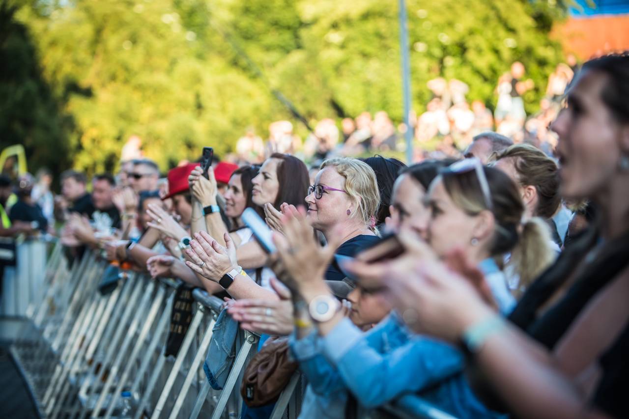 Lucie zas chtěla, do Plzně přivezla největší hity i ukrajinskou zpěvačku