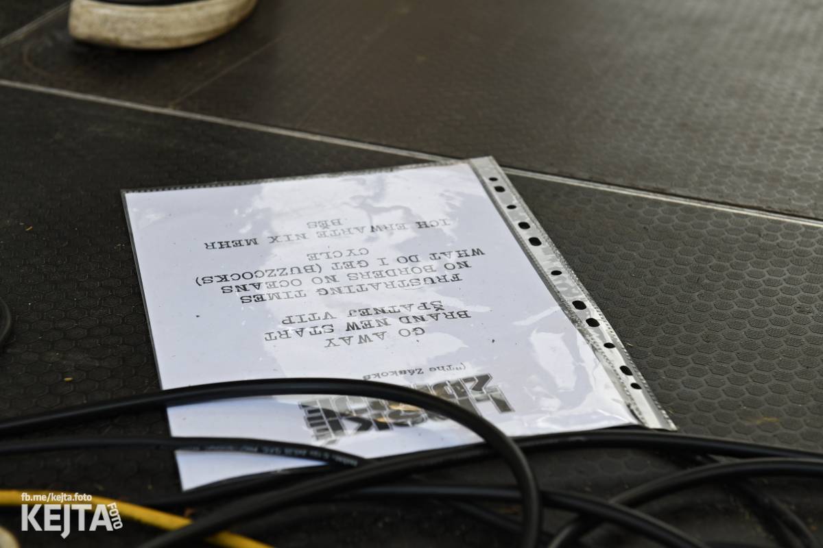 Punk Rock for Ferdinand: nejen dospěláci pařili na RV-4, The Fialky nebo !V.V.Ú.