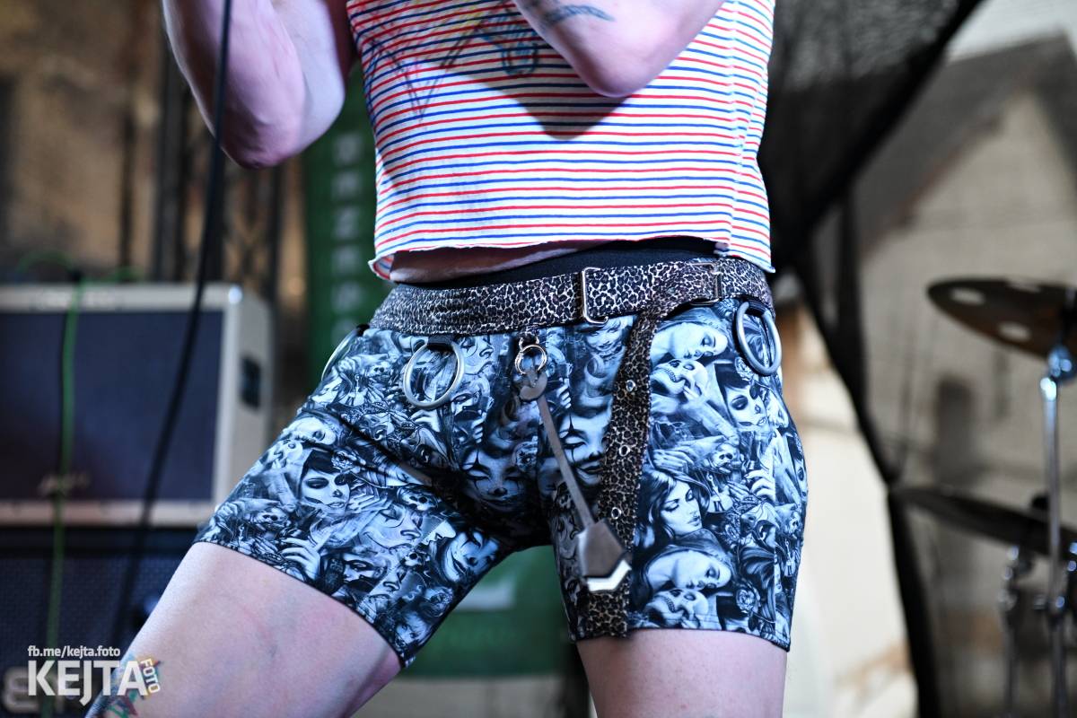 Punk Rock for Ferdinand: nejen dospěláci pařili na RV-4, The Fialky nebo !V.V.Ú.