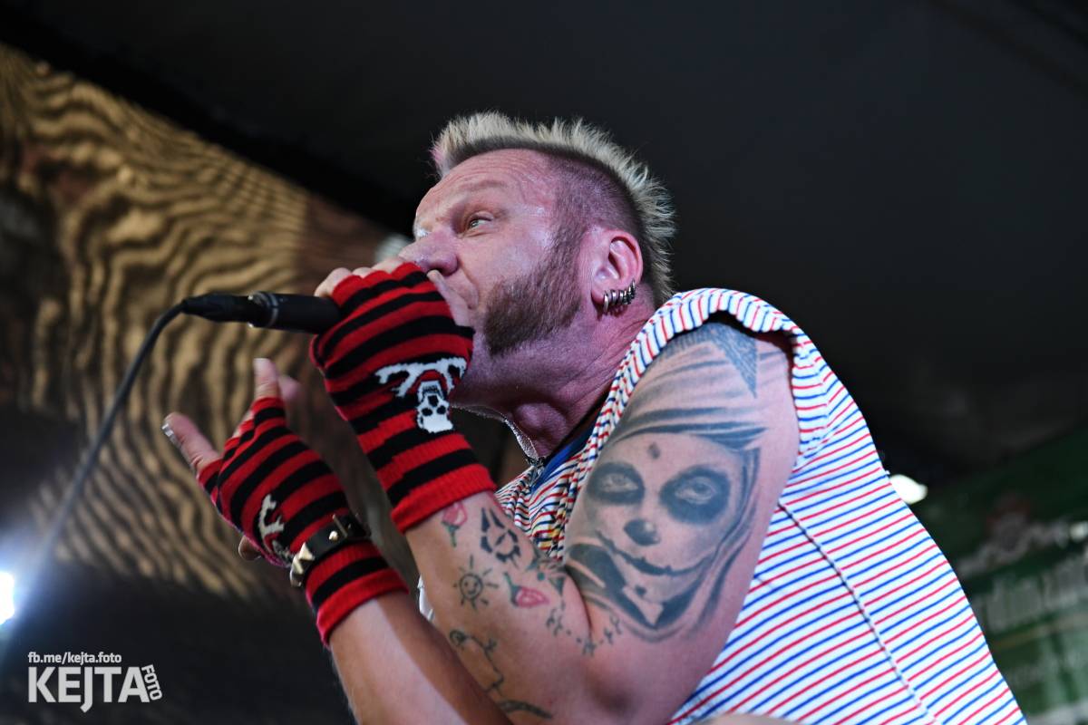 Punk Rock for Ferdinand: nejen dospěláci pařili na RV-4, The Fialky nebo !V.V.Ú.