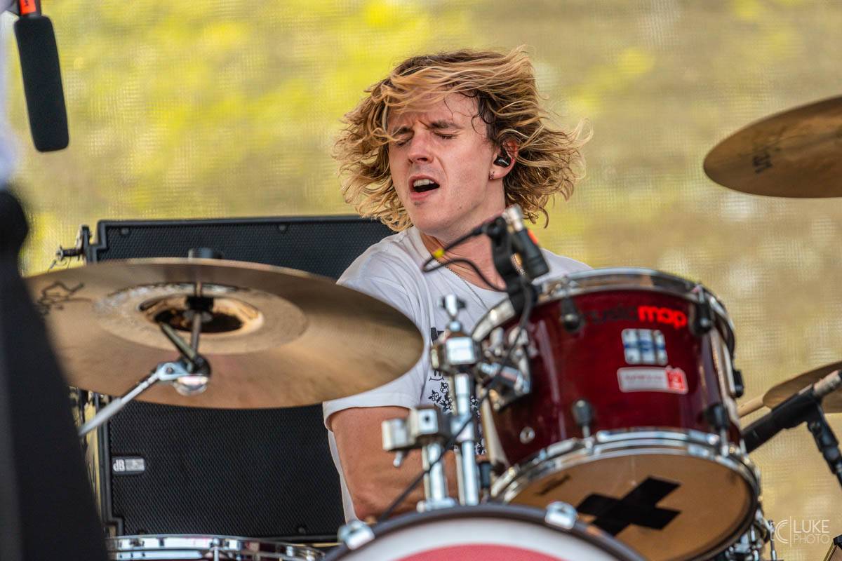 Závěrečný den Rock For People patřil Green Day, Sum 41 a Weezer, bavila i Vypsaná fiXa