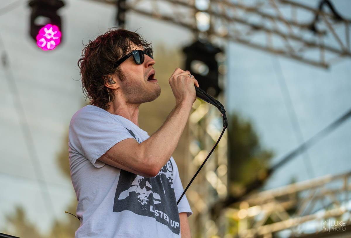 Závěrečný den Rock For People patřil Green Day, Sum 41 a Weezer, bavila i Vypsaná fiXa