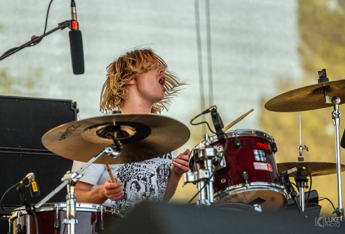 Závěrečný den Rock For People patřil Green Day, Sum 41 a Weezer, bavila i Vypsaná fiXa