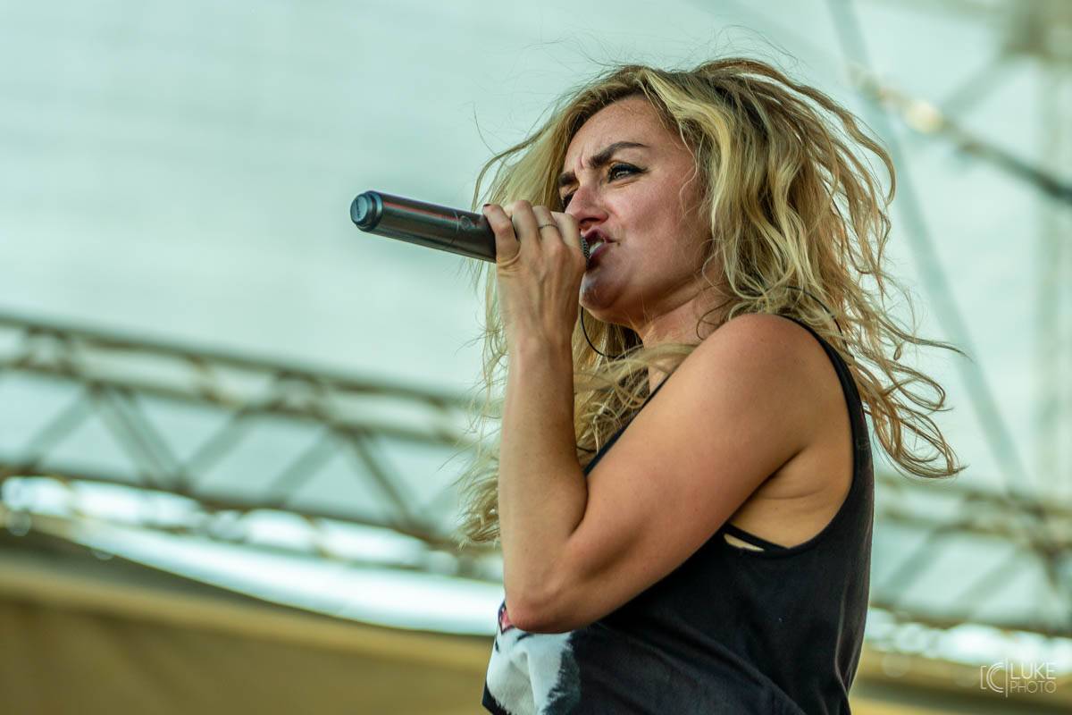 Závěrečný den Rock For People patřil Green Day, Sum 41 a Weezer, bavila i Vypsaná fiXa