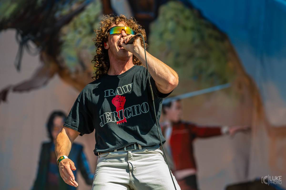 Závěrečný den Rock For People patřil Green Day, Sum 41 a Weezer, bavila i Vypsaná fiXa