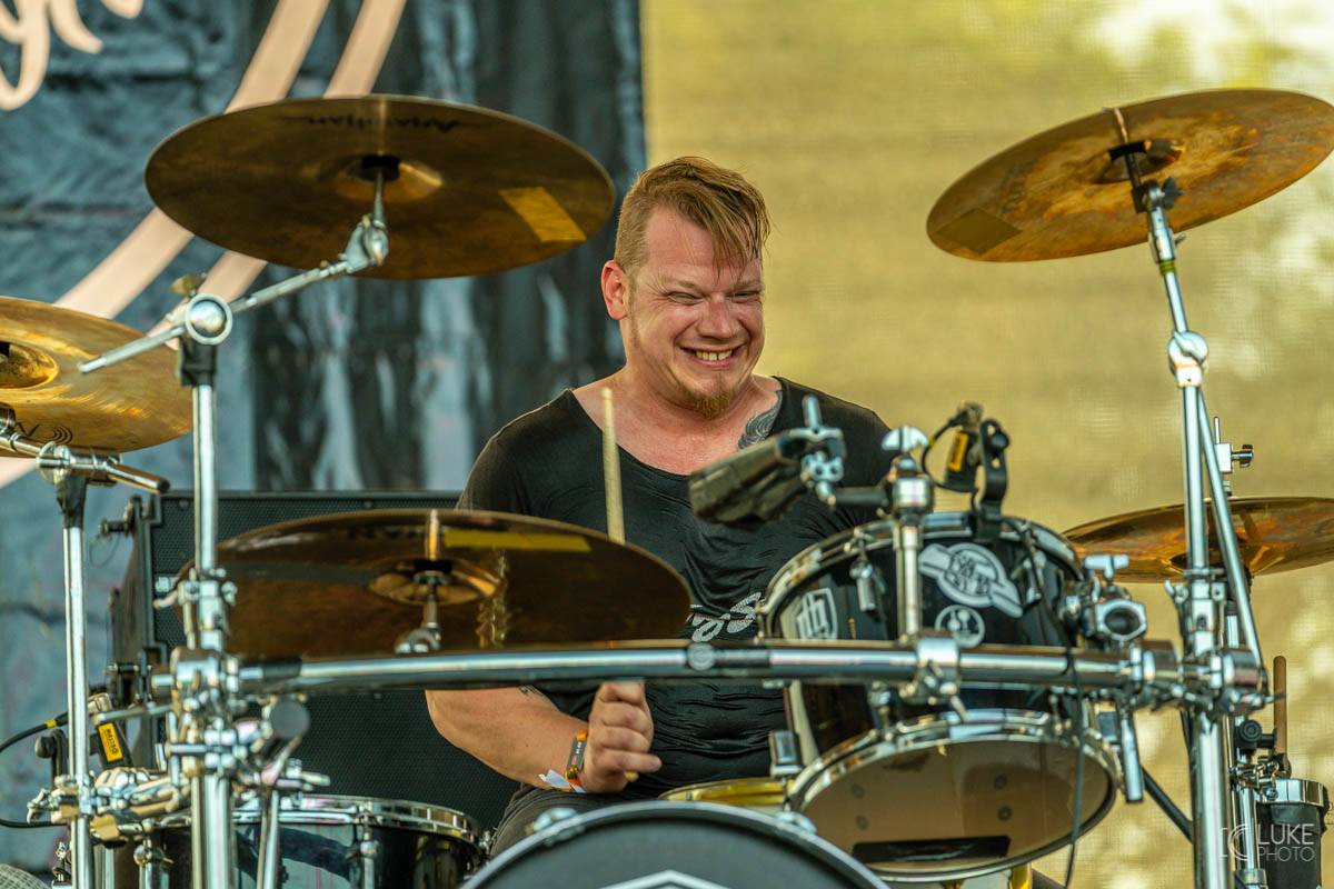 Závěrečný den Rock For People patřil Green Day, Sum 41 a Weezer, bavila i Vypsaná fiXa