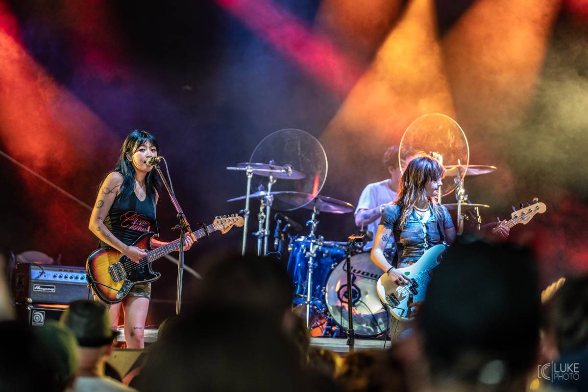 Závěrečný den Rock For People patřil Green Day, Sum 41 a Weezer, bavila i Vypsaná fiXa