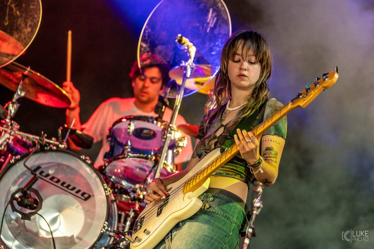 Závěrečný den Rock For People patřil Green Day, Sum 41 a Weezer, bavila i Vypsaná fiXa