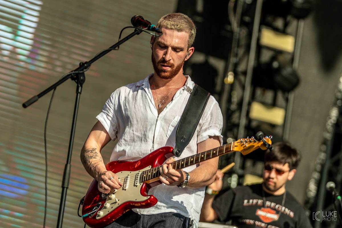 Závěrečný den Rock For People patřil Green Day, Sum 41 a Weezer, bavila i Vypsaná fiXa