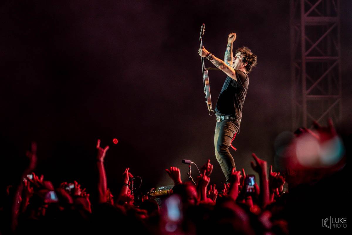 Závěrečný den Rock For People patřil Green Day, Sum 41 a Weezer, bavila i Vypsaná fiXa