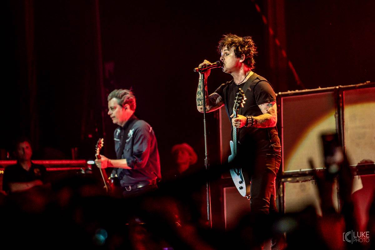 Závěrečný den Rock For People patřil Green Day, Sum 41 a Weezer, bavila i Vypsaná fiXa