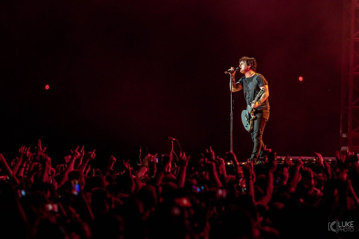 Závěrečný den Rock For People patřil Green Day, Sum 41 a Weezer, bavila i Vypsaná fiXa