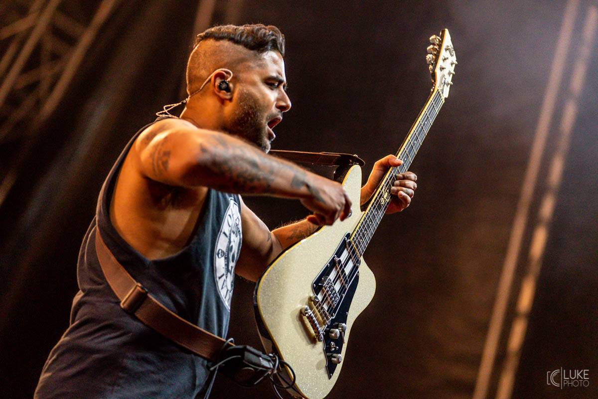 Závěrečný den Rock For People patřil Green Day, Sum 41 a Weezer, bavila i Vypsaná fiXa