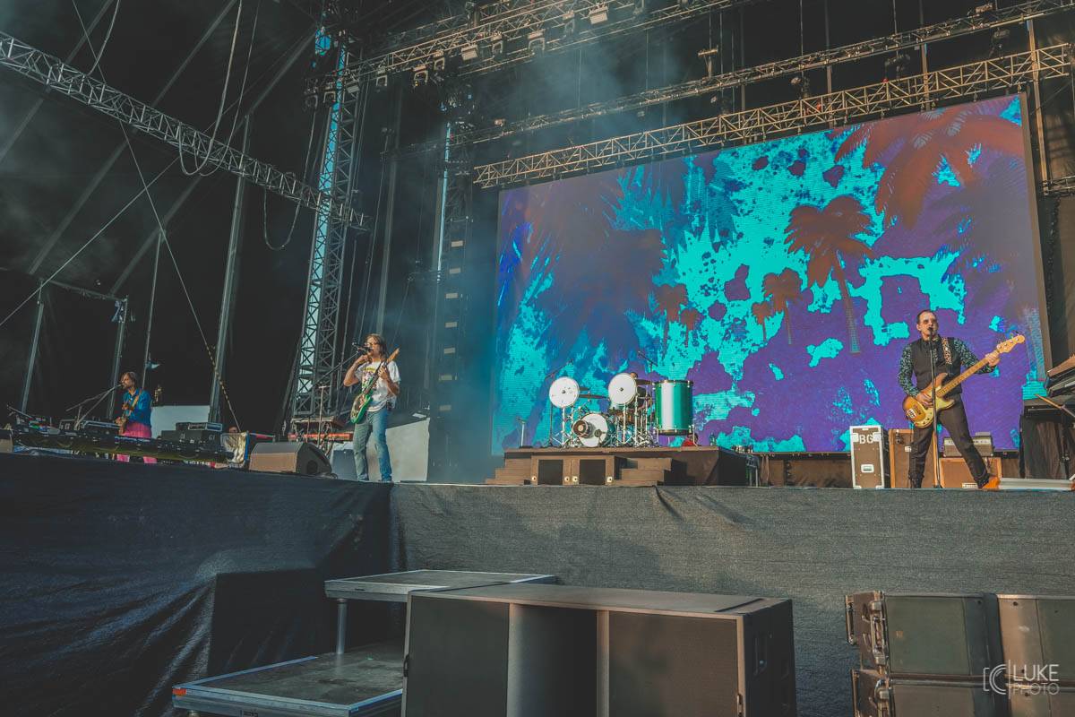 Závěrečný den Rock For People patřil Green Day, Sum 41 a Weezer, bavila i Vypsaná fiXa