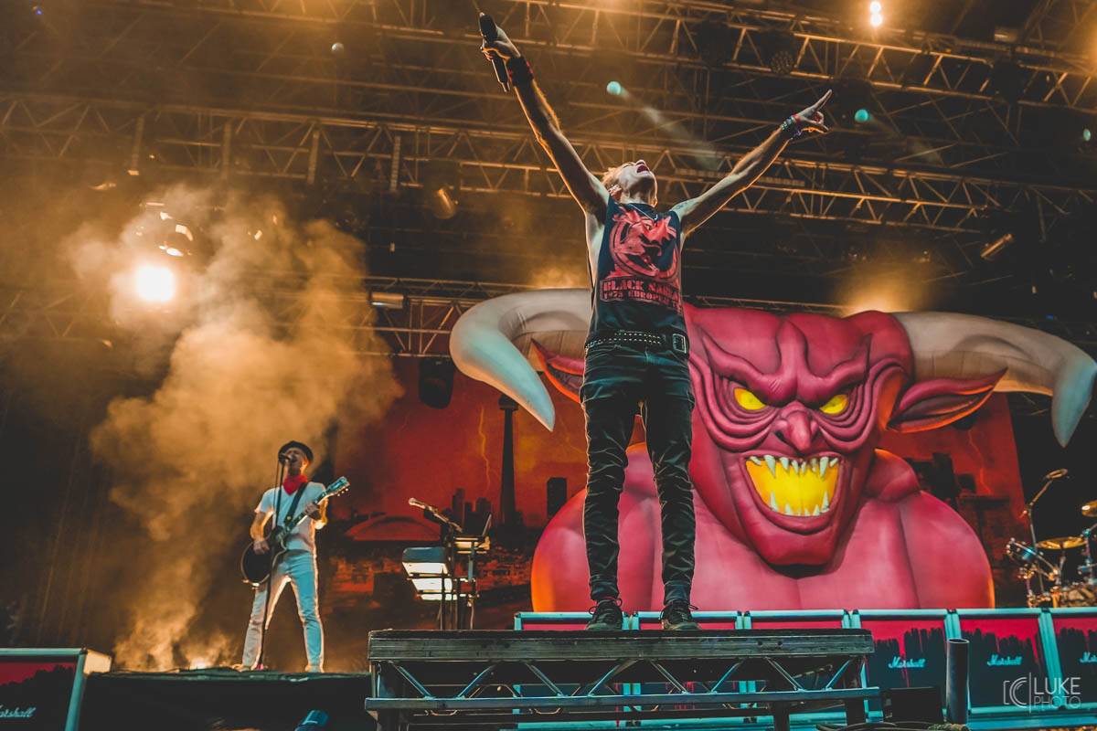 Závěrečný den Rock For People patřil Green Day, Sum 41 a Weezer, bavila i Vypsaná fiXa